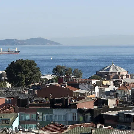 Aslan * Isztambul
